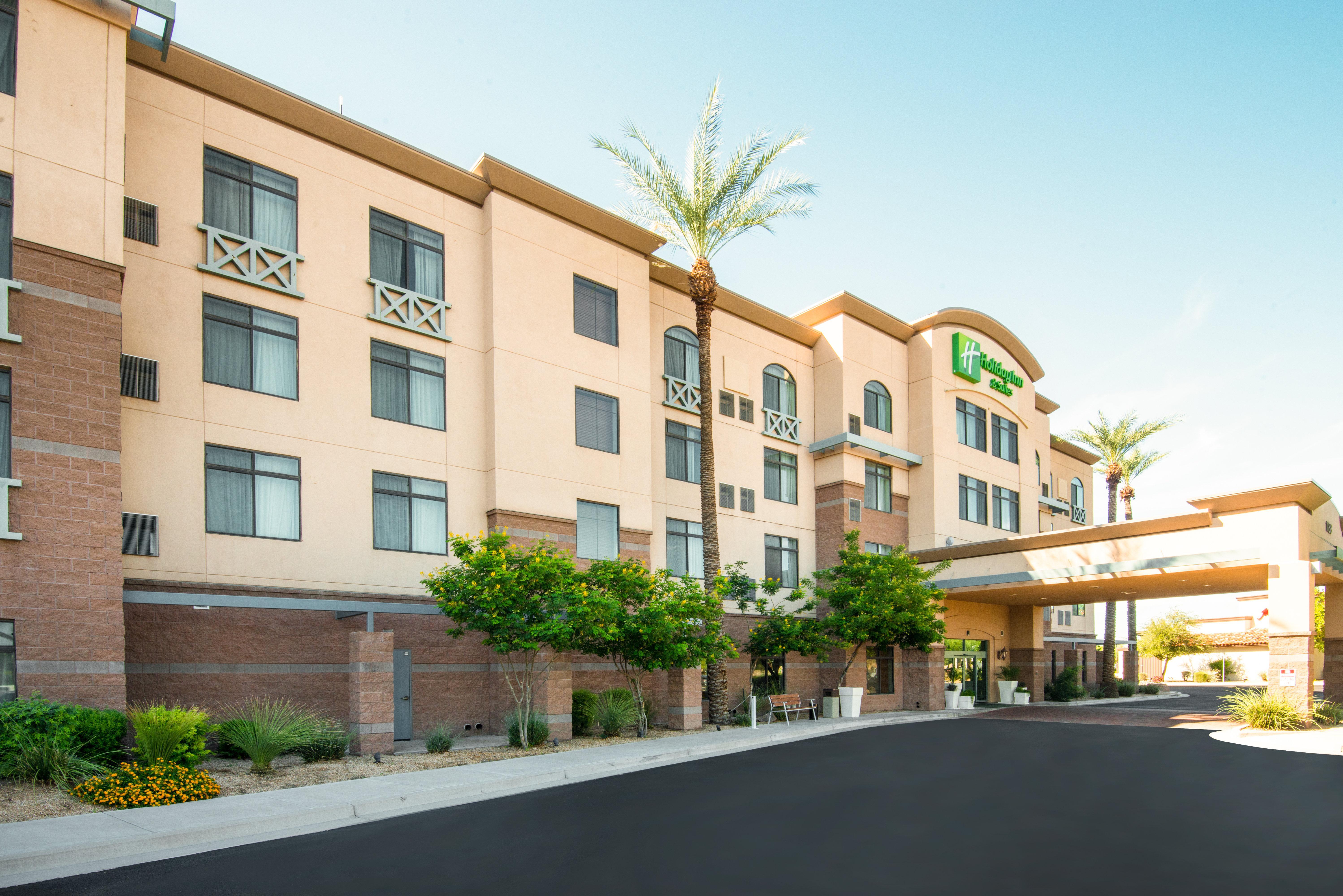 Holiday Inn & Suites Goodyear - West Phoenix Area By Ihg Exterior foto